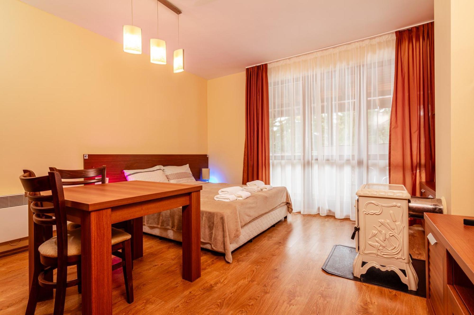 Studio By Mountain Lakes Ezerovo  Экстерьер фото